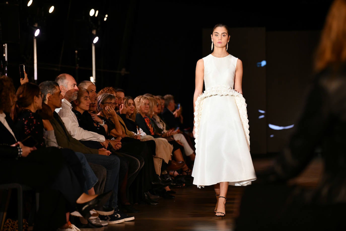 Isabel Sanchis se estrena en San Sebastián Moda Festival a lo grande