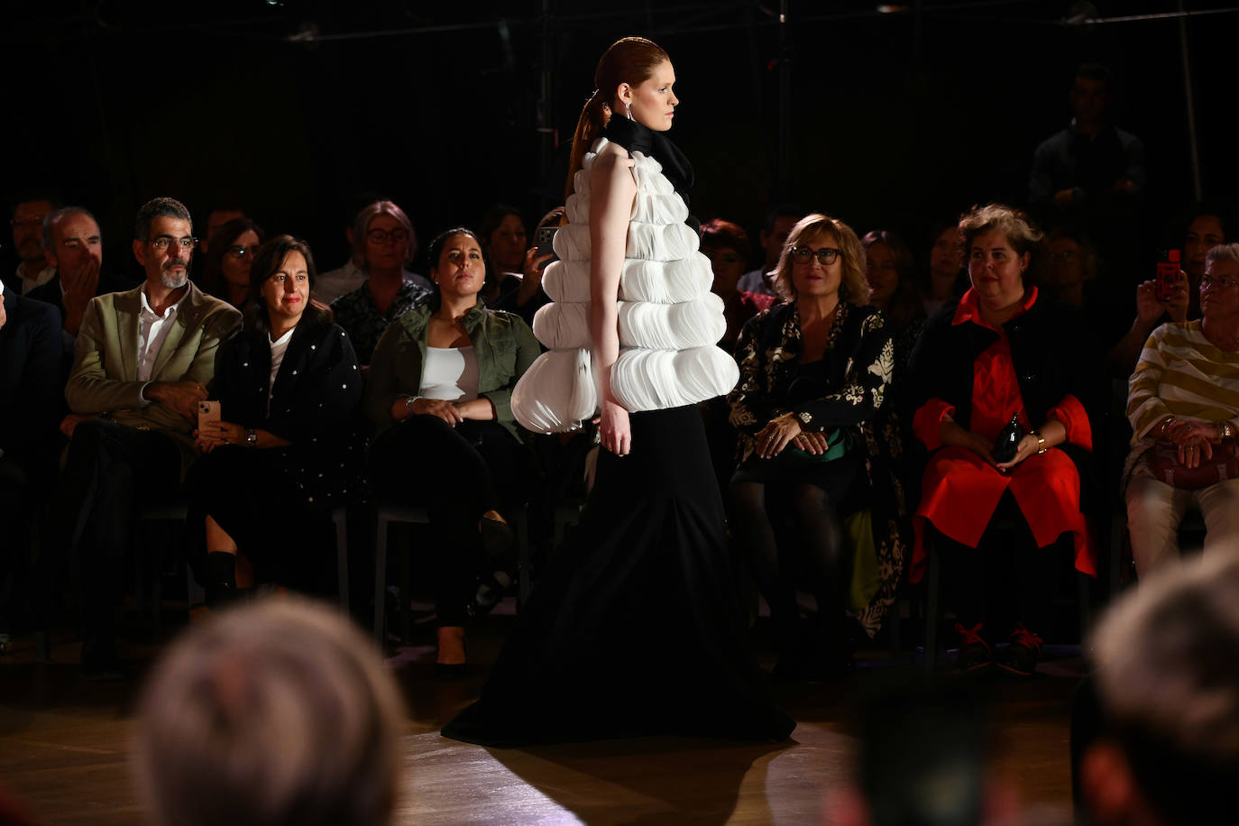 Isabel Sanchis se estrena en San Sebastián Moda Festival a lo grande