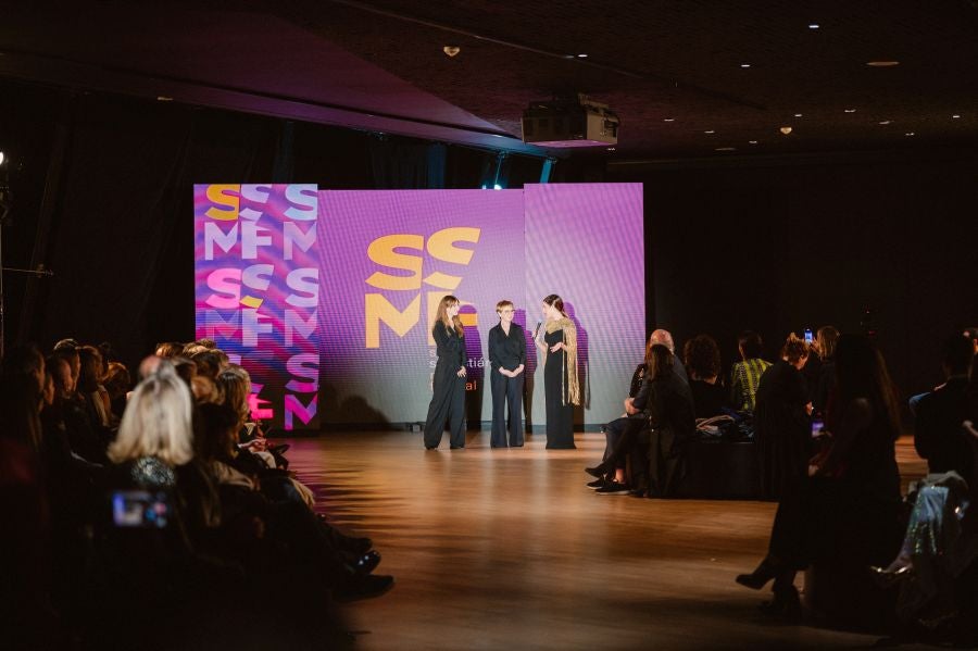 Desfile de Isabel Sanchis en Balenciaga