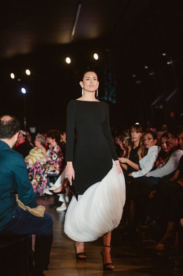 Desfile de Isabel Sanchis en Balenciaga