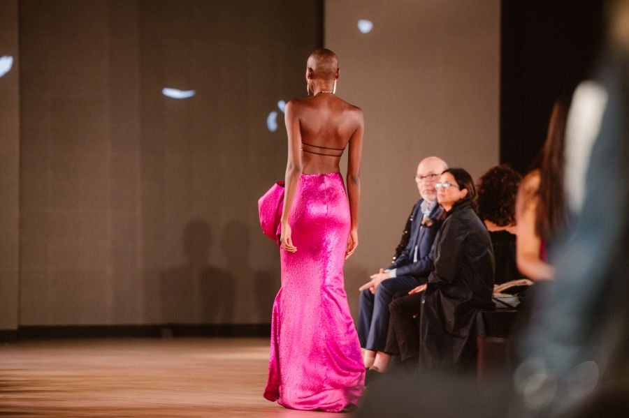 Desfile de Isabel Sanchis en Balenciaga