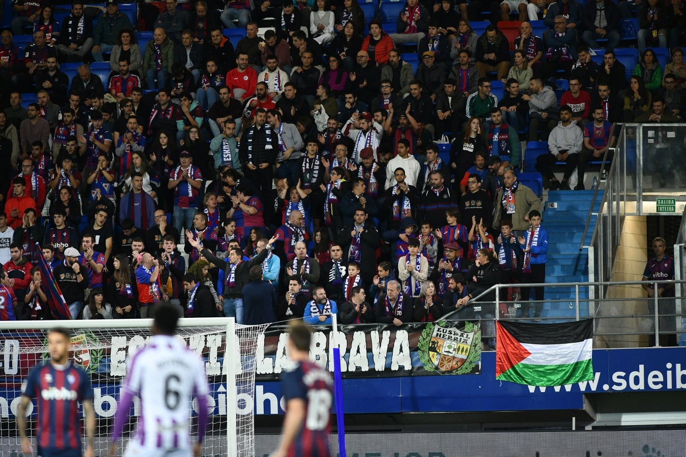 Las mejores imágenes de la &#039;manita&#039; del Eibar al Valladolid