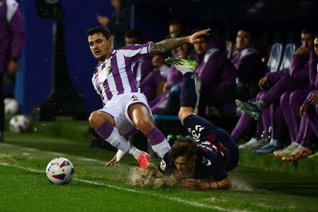 Las mejores imágenes de la &#039;manita&#039; del Eibar al Valladolid
