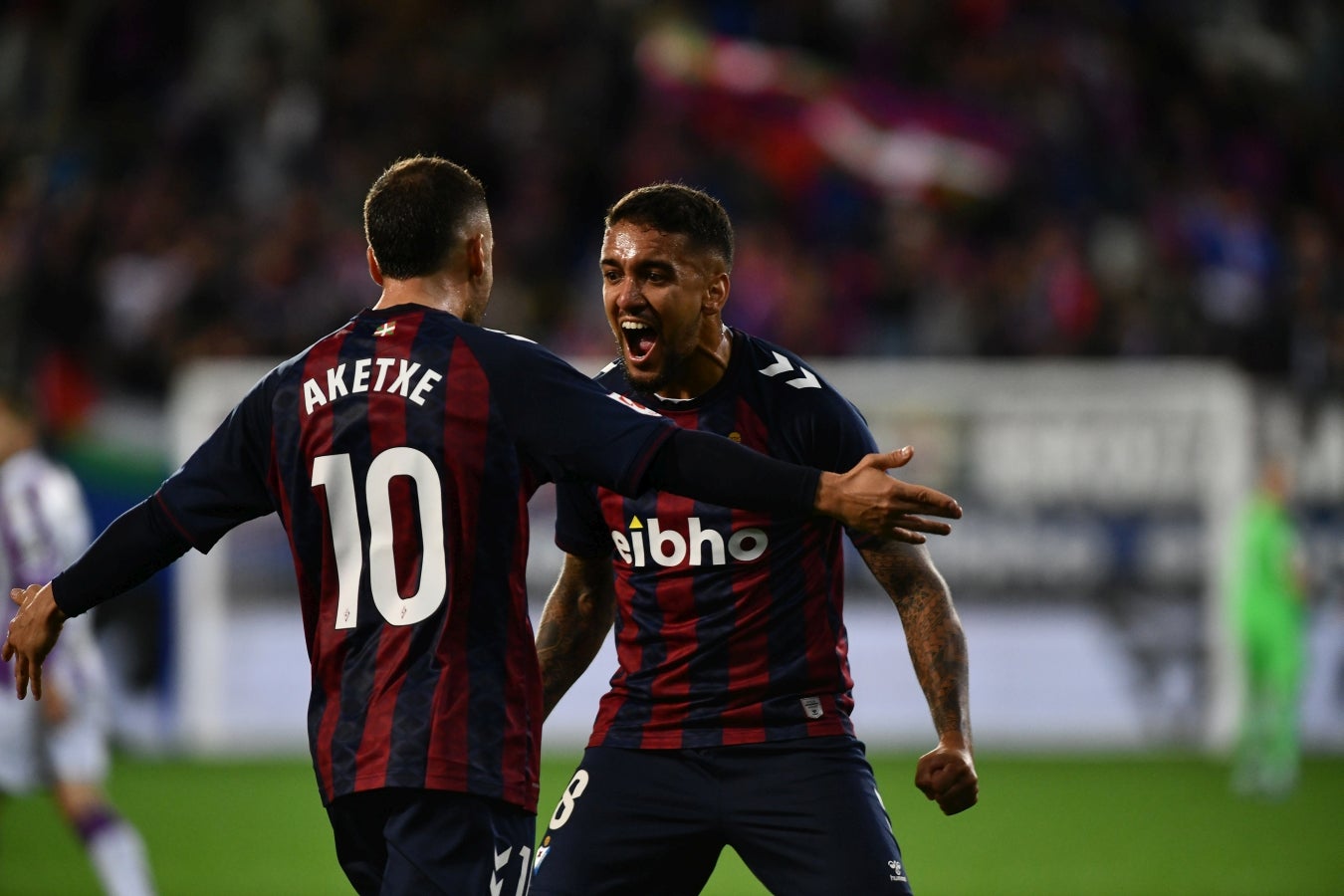 Las mejores imágenes de la &#039;manita&#039; del Eibar al Valladolid