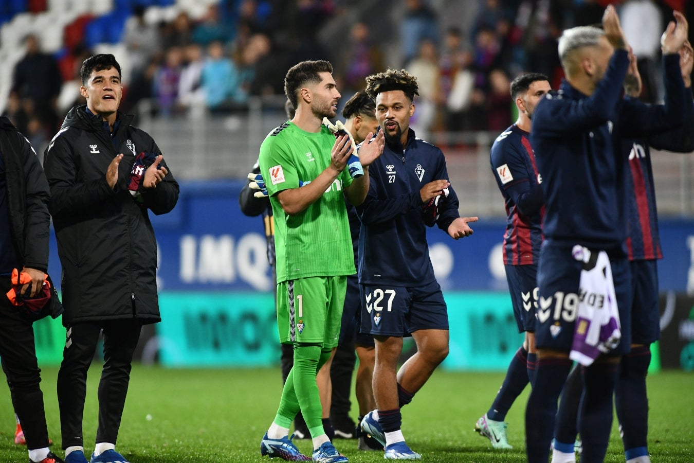 Las mejores imágenes de la &#039;manita&#039; del Eibar al Valladolid