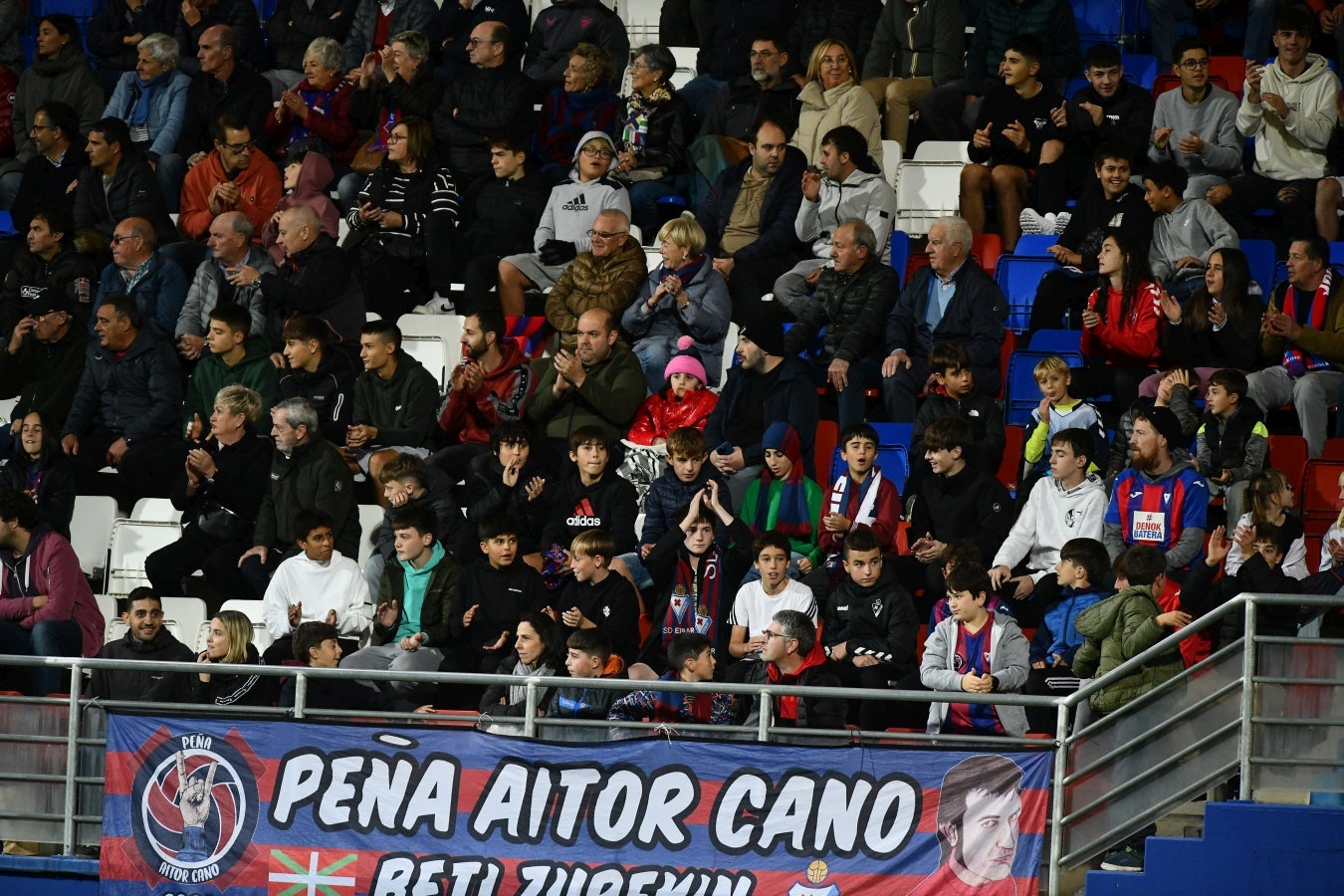 Las mejores imágenes de la &#039;manita&#039; del Eibar al Valladolid