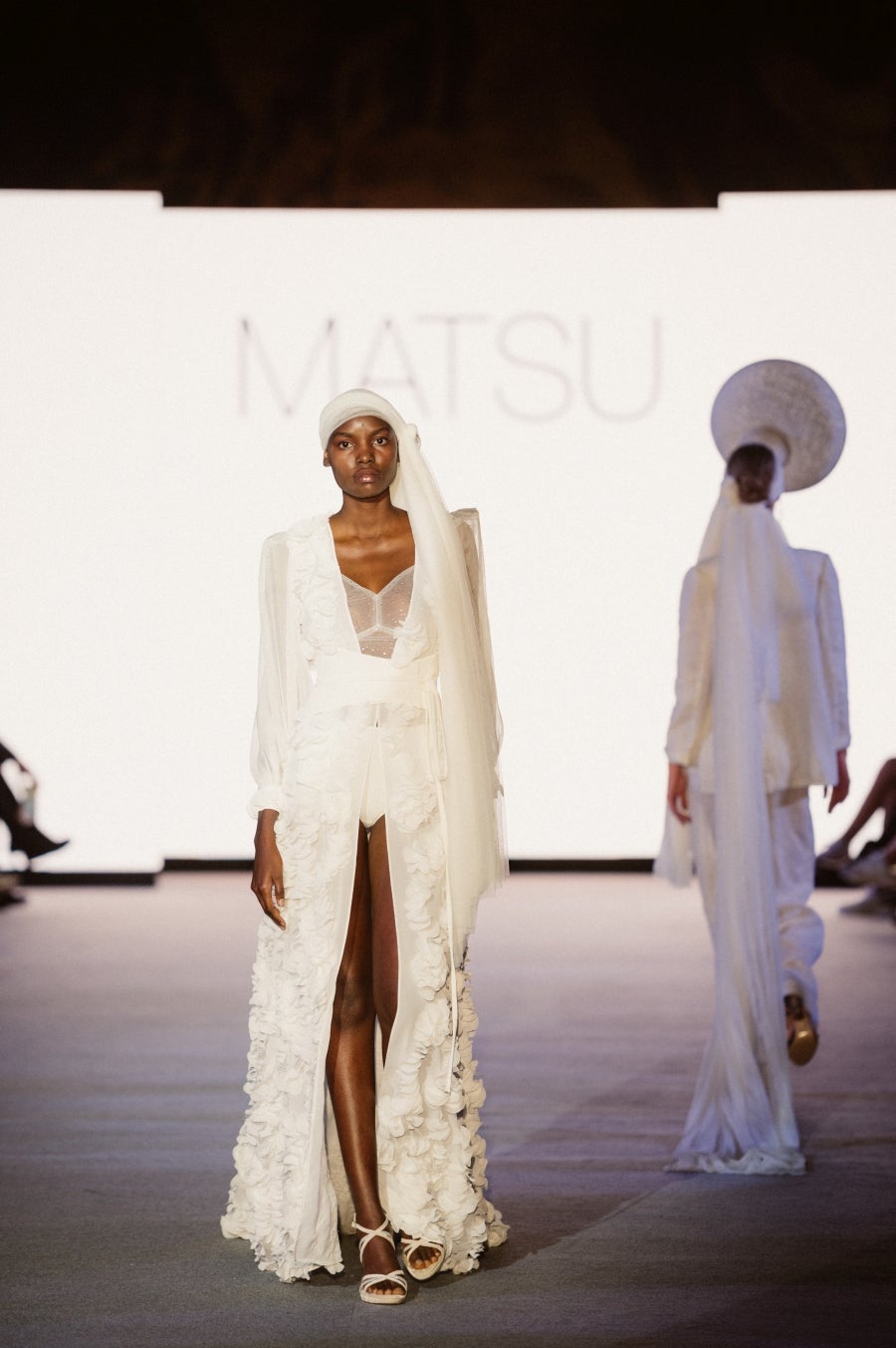 Doble propuesta de Matsu Studio: fiesta y novia