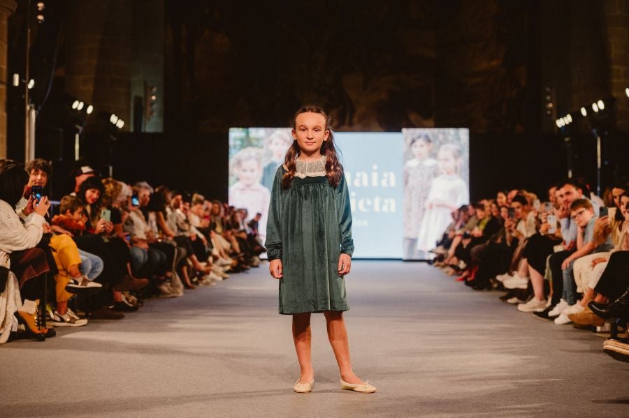 Amaia Arrieta London muestra el otoño y avanza la colección de Navidad