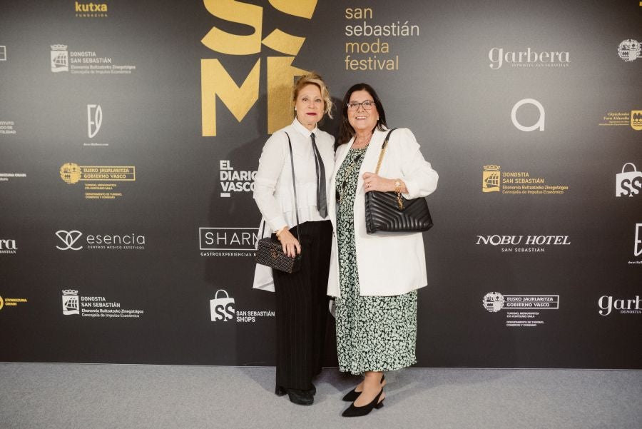 Loreak Mendian fusiona formas atemporales