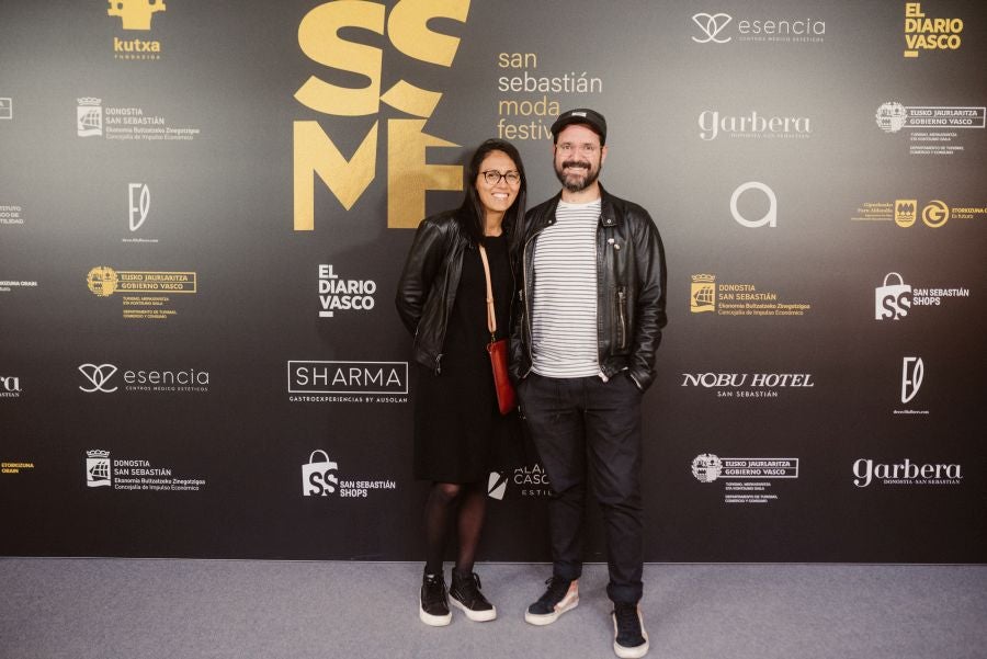 Loreak Mendian fusiona formas atemporales