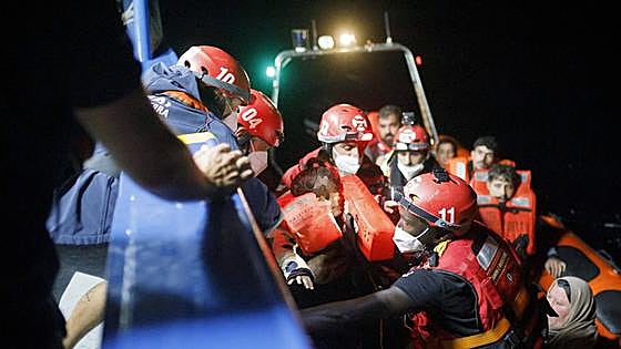 El Aita Mari rescata a 112 personas en el Mediterráneo Central