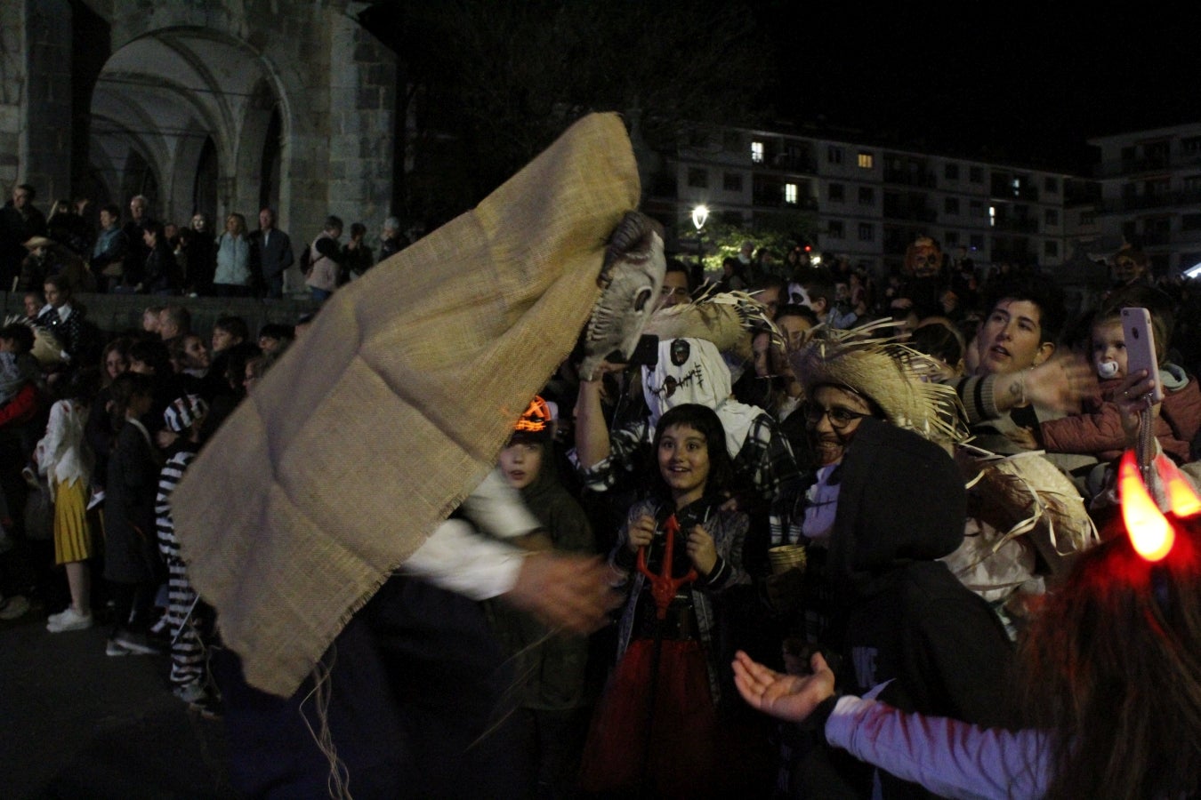Las mejores fotos de Gau Beltza en Gipuzkoa