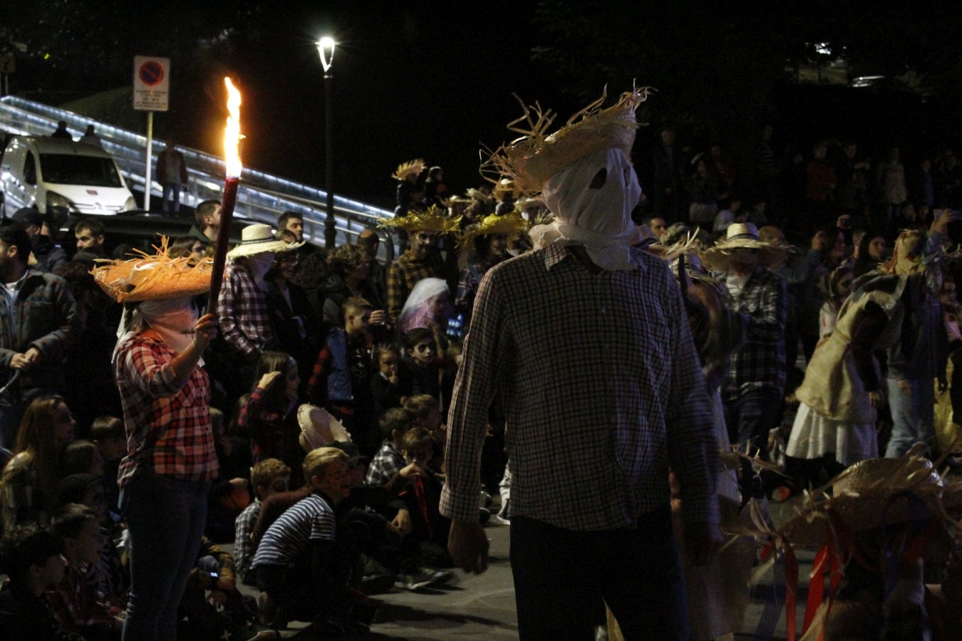 Las mejores fotos de Gau Beltza en Gipuzkoa