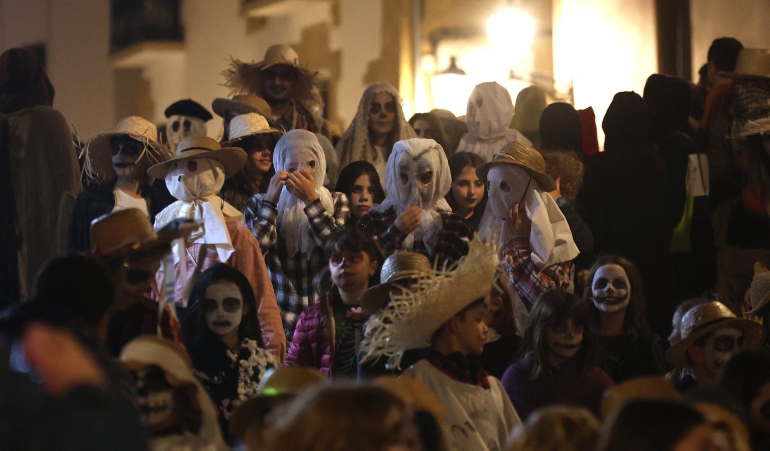 Las mejores fotos de Gau Beltza en Errenteria