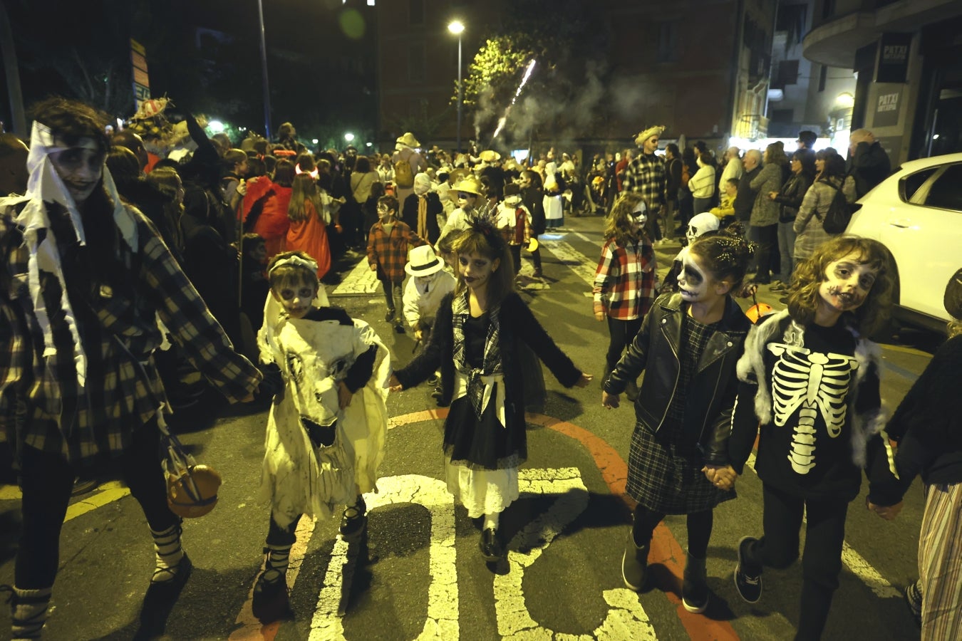 Las mejores fotos de Gau Beltza en Errenteria