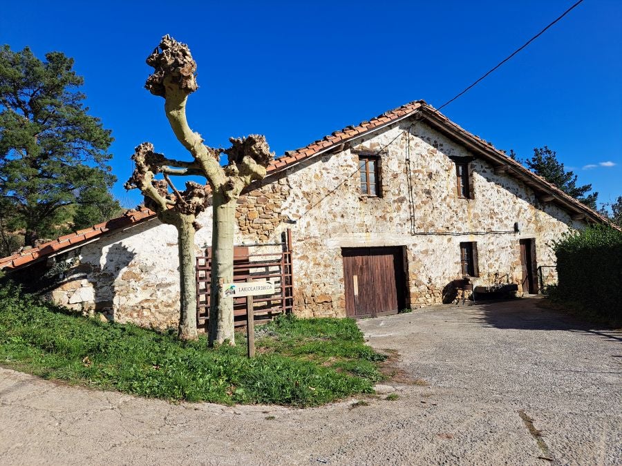 Gorostiaga: un bonito paseo por los montes de Legazpi