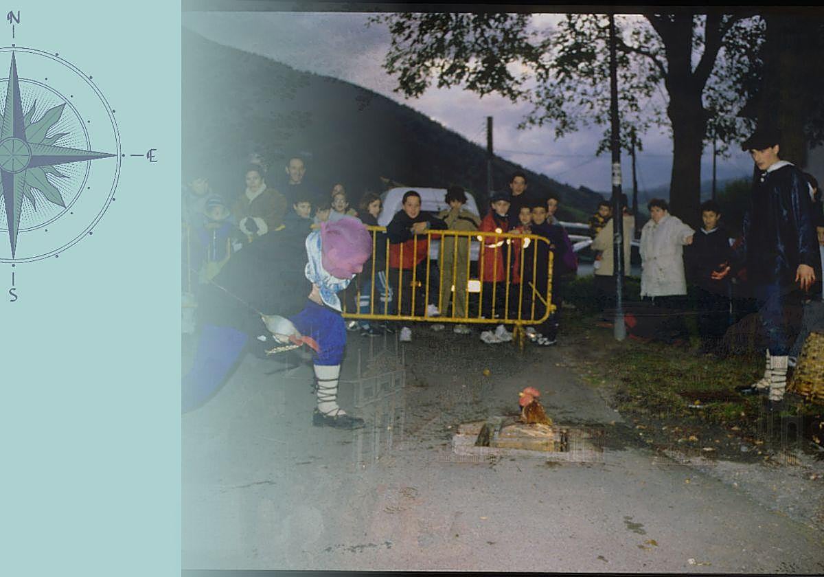 El rito de cortar cabezas a los pollos