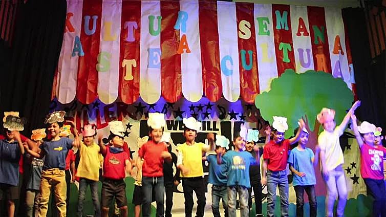 ¿Cómo trabajan la lectura y el teatro en Erain?