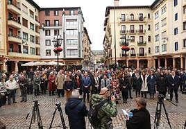 Concentración en Zarautz este mediodía en recuerdo de Iván Illarramendi y su mujer, asesinados por Hamás.