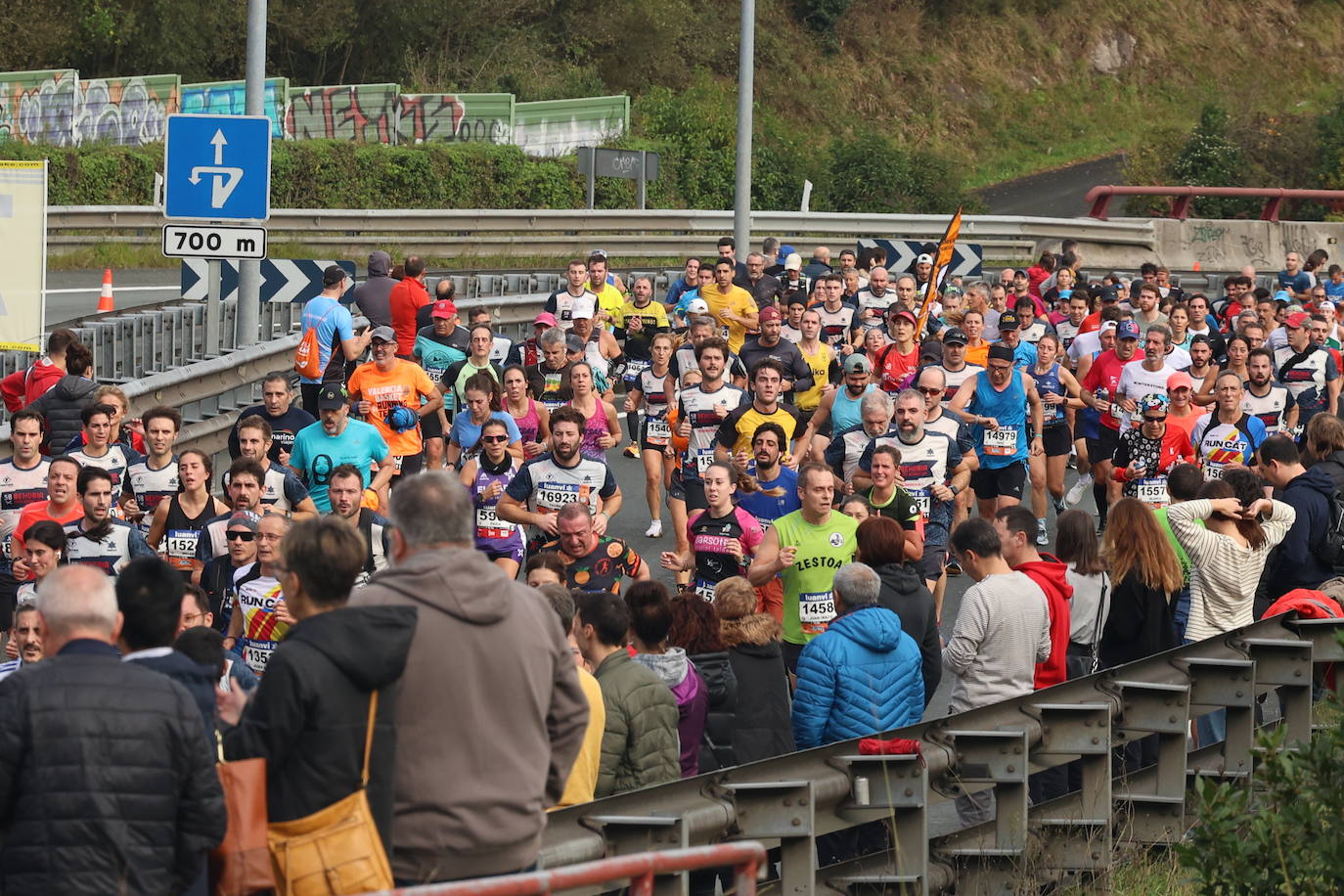 Fotos de la Behobia 2023 a su paso por Gaintxurizketa