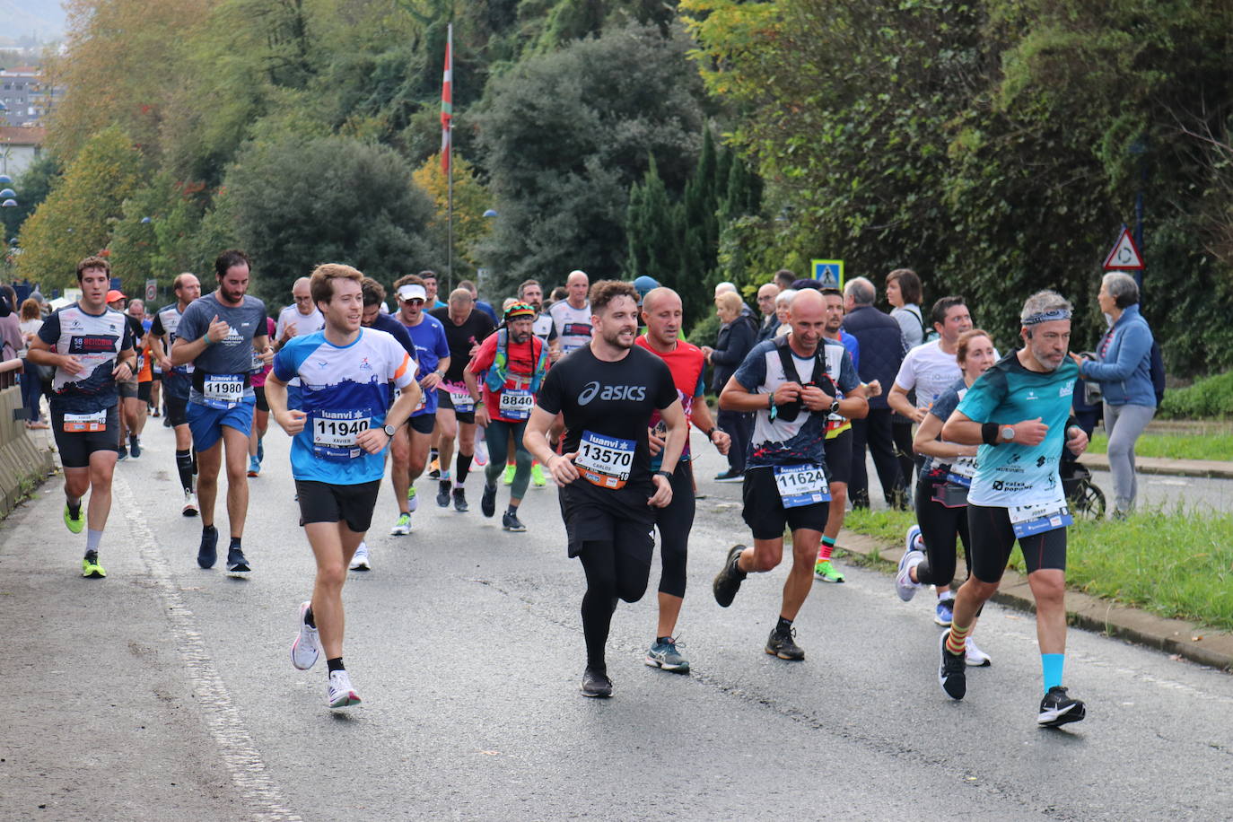 Fotos de la Behobia-San Sebastián 2023 a su paso por Errenteria