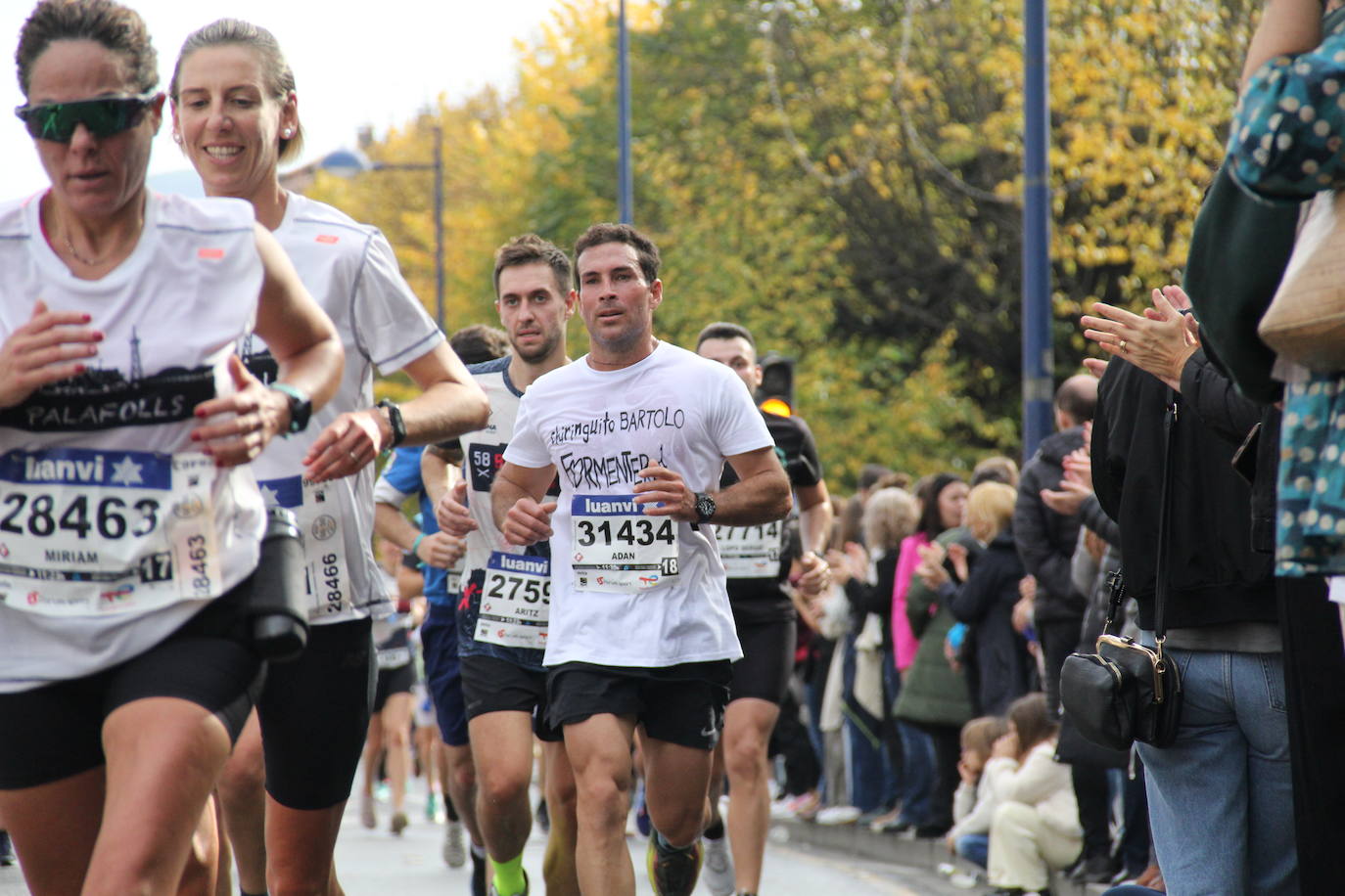 Fotos de la Behobia-San Sebastián 2023 a su paso por Errenteria