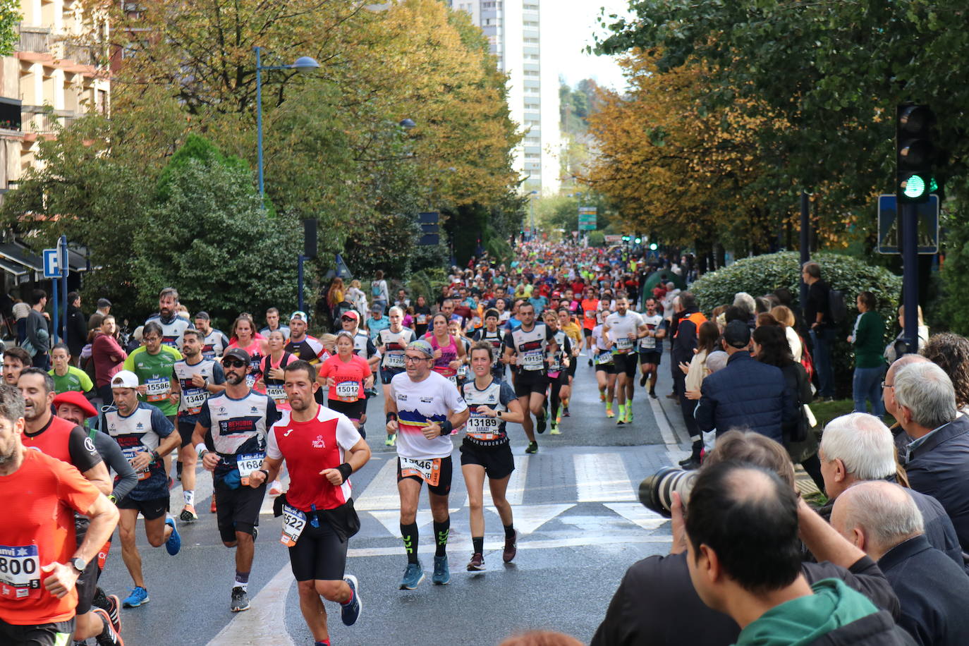Fotos de la Behobia-San Sebastián 2023 a su paso por Errenteria