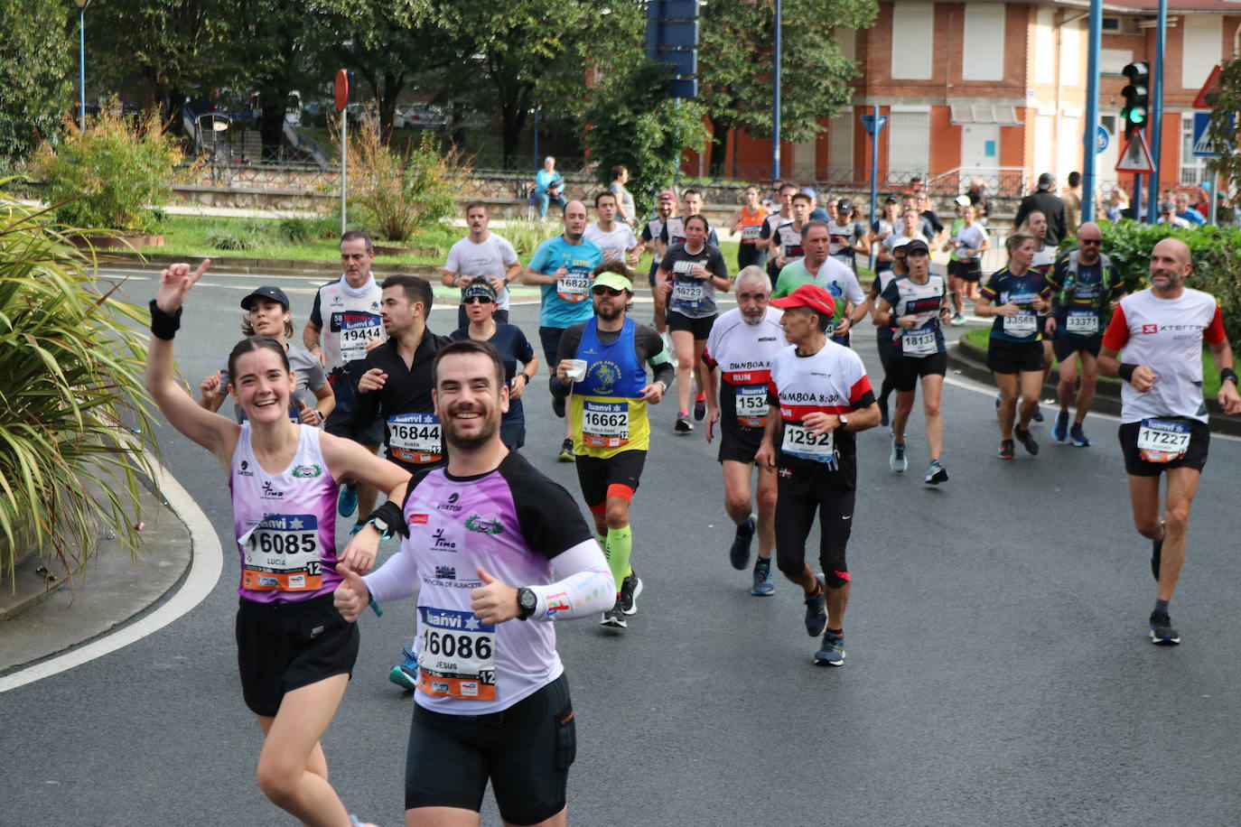 Fotos de la Behobia-San Sebastián 2023 a su paso por Errenteria
