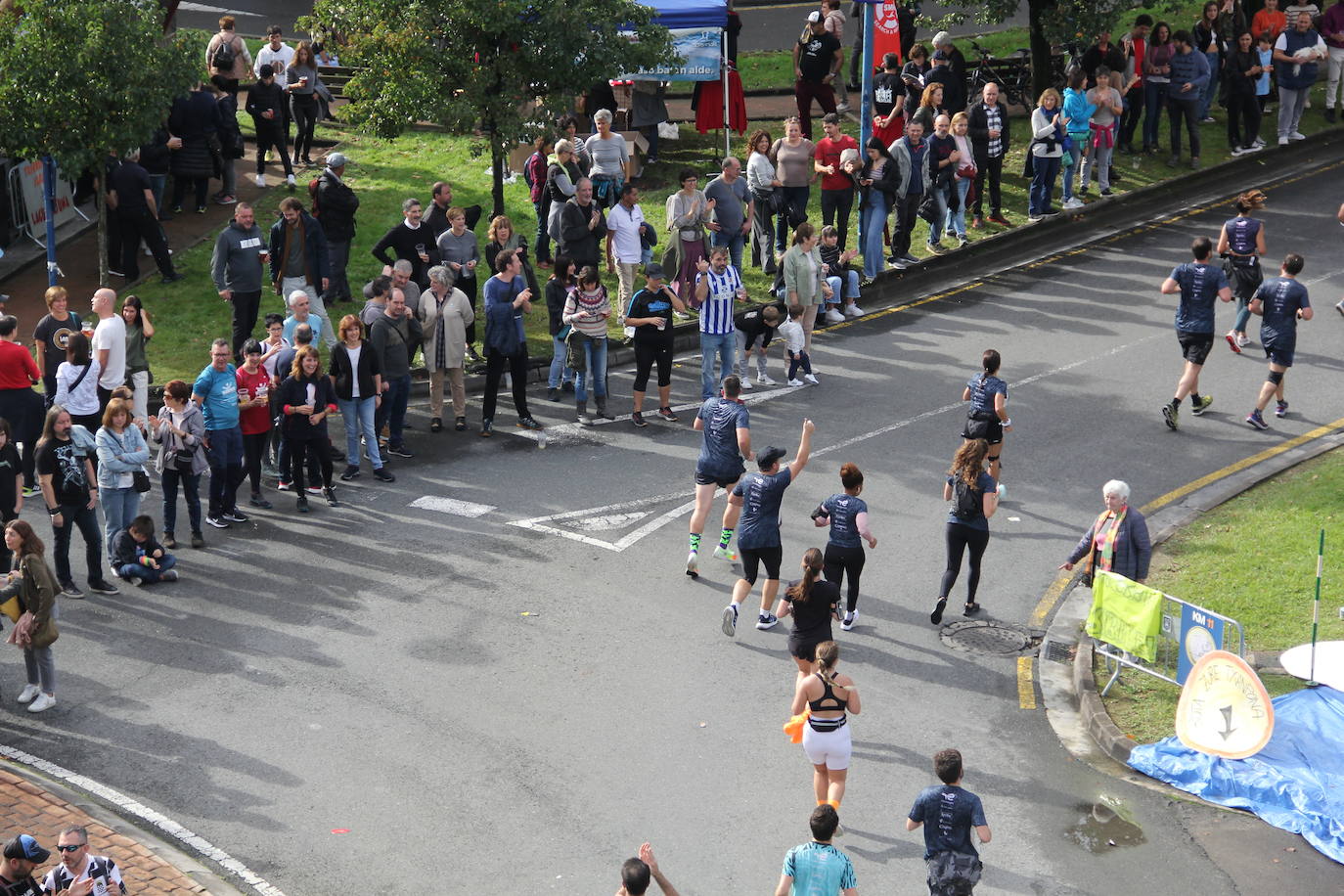 Fotos de la Behobia-San Sebastián 2023 a su paso por Errenteria