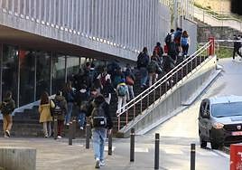 El colegio de Donostia Aldapeta Maria Ikastetxea, este miércoles a primera hora.