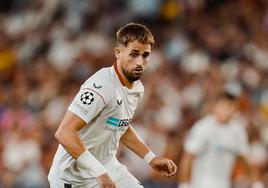 El belga Adnan Januzaj en una de sus contadas apariciones con el Sevilla.