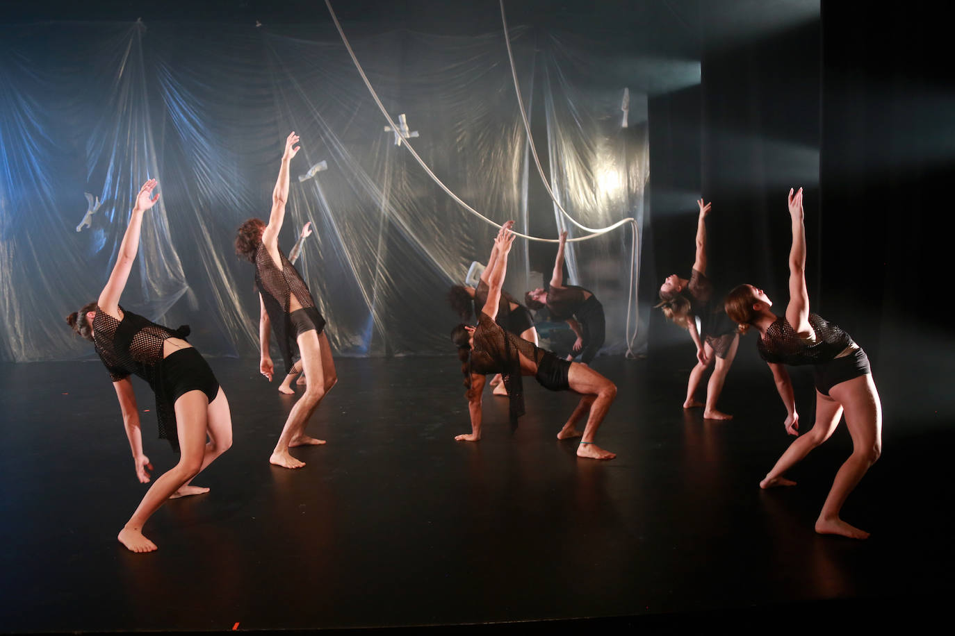 Ensayo general de la compañía ZircuSS