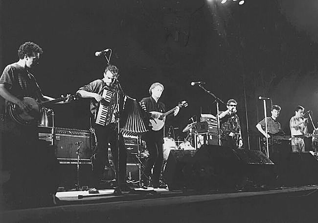Concierto de The Pogues en San Sebastián en 1989.