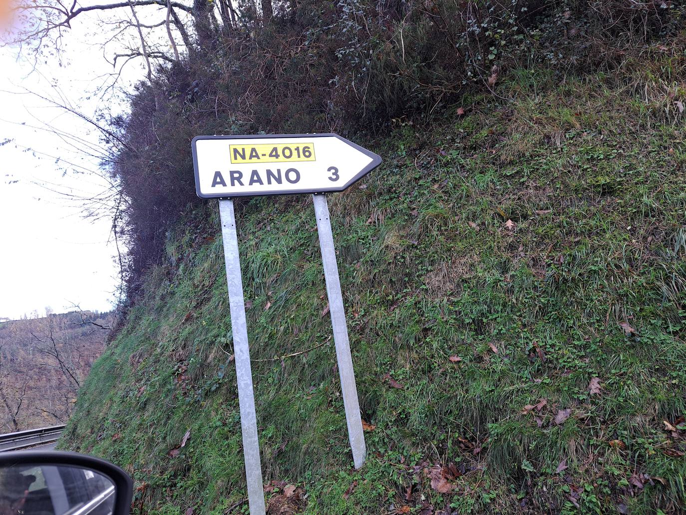 Leuneta. Baile entre betizus y niebla