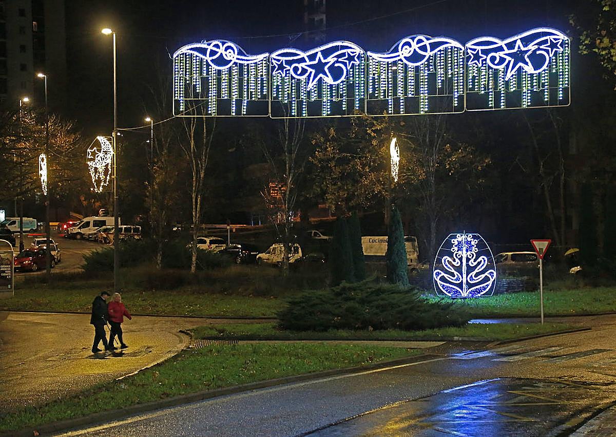 Imagen secundaria 1 - Iluminación en el Antiguo, Bidebieta y Amara.