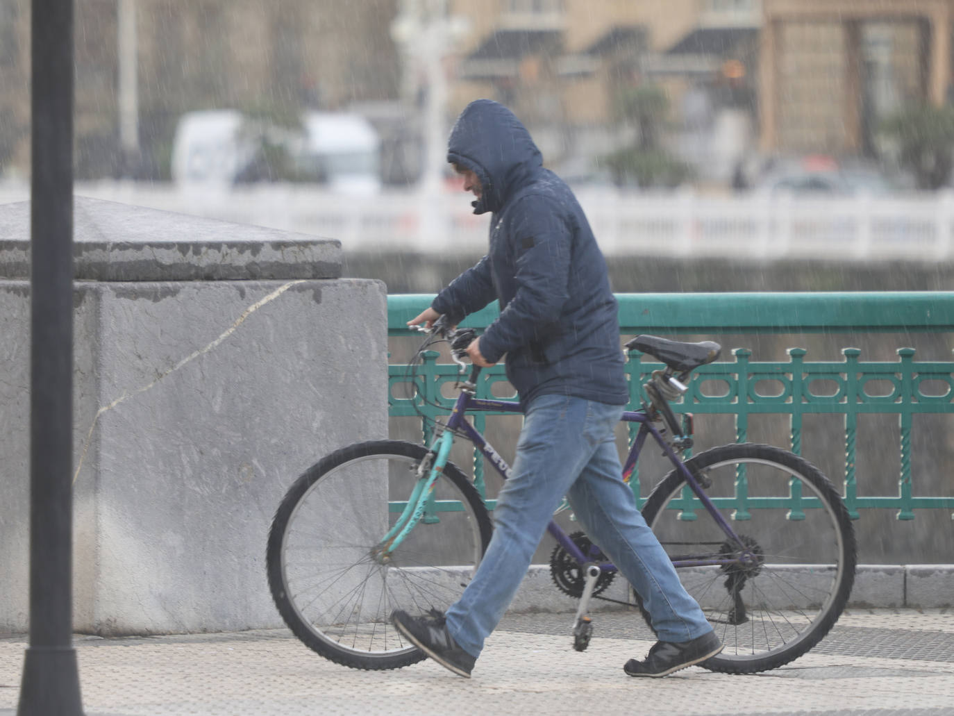 Un sábado pasado por agua