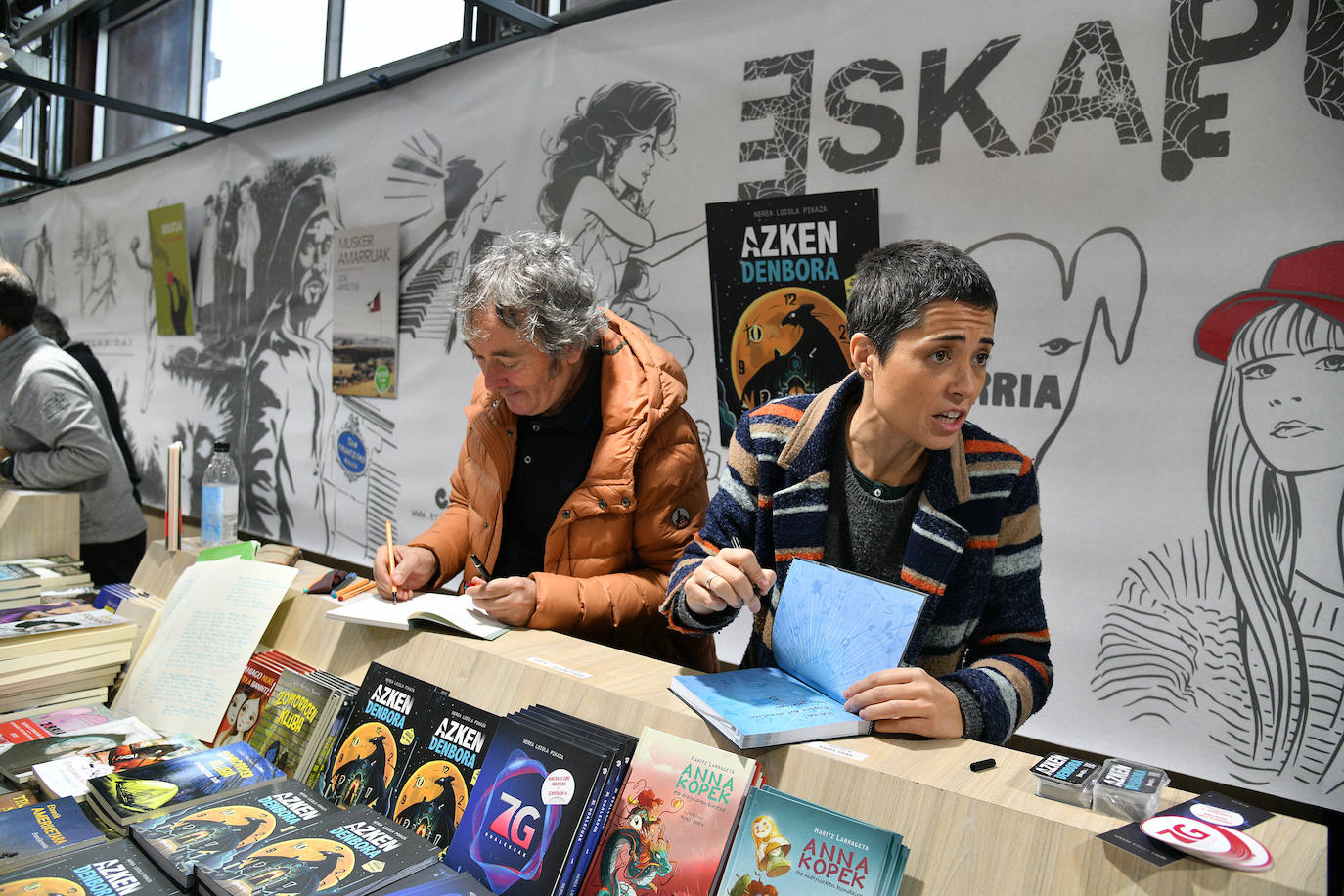 Durangoko Azokaren bigarren eguna: ikasle goiza, cosplay, gamers...