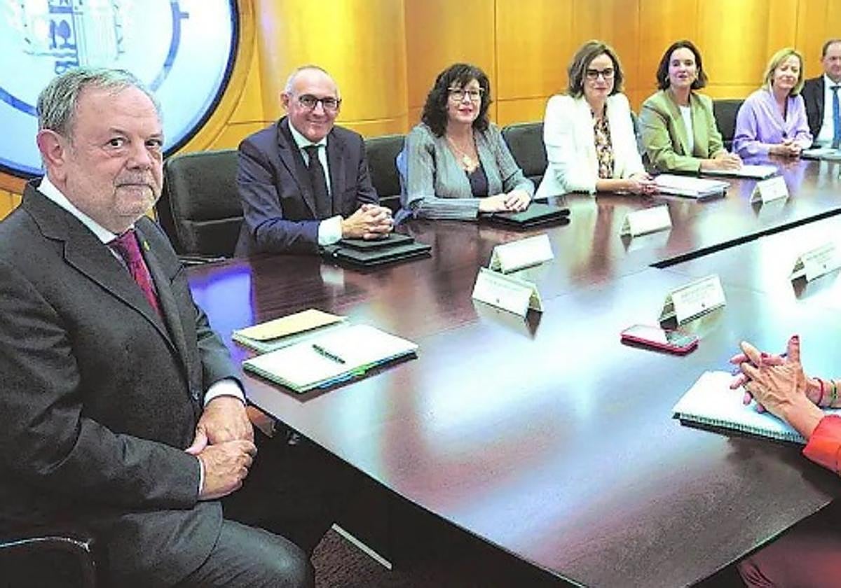 Las diputaciones ingresan 375 millones desde 2021 al no ajustar toda la inflación en el IRPF