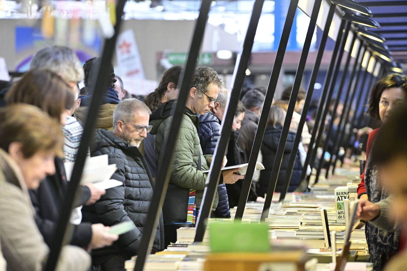 Jendetza azokako hirugarren egunean