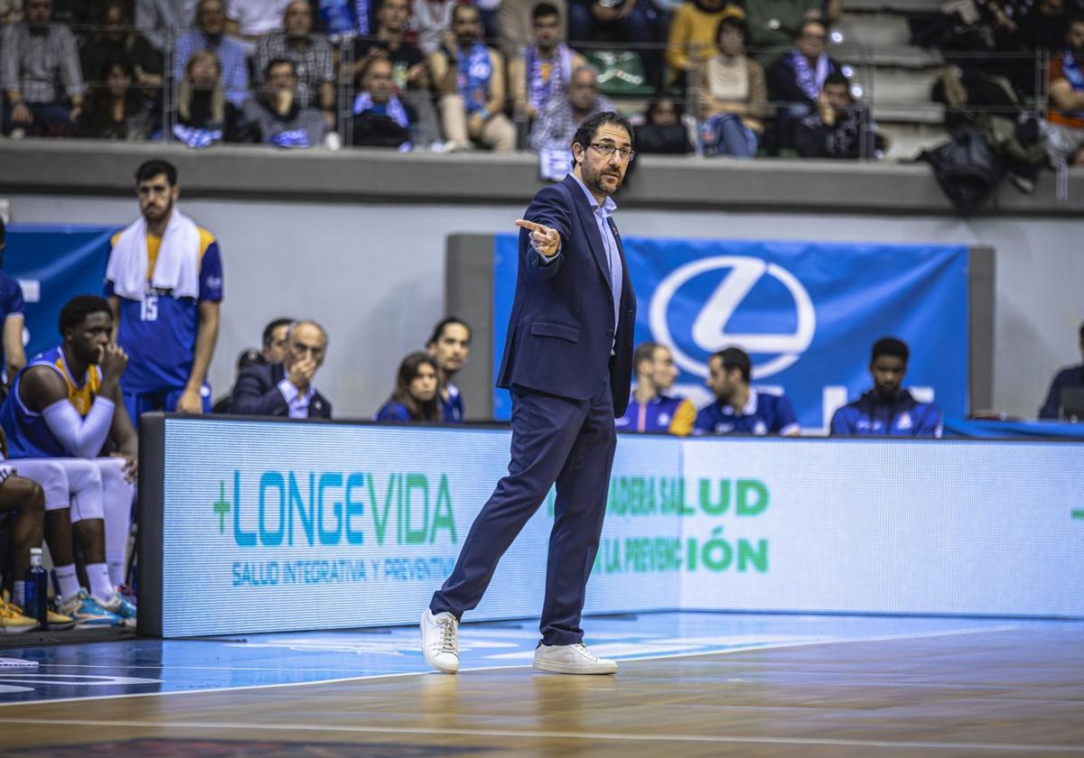 Lolo Encinas: «Mi objetivo es la ACB y ojalá que el Gipuzkoa Basket esté muy arriba»