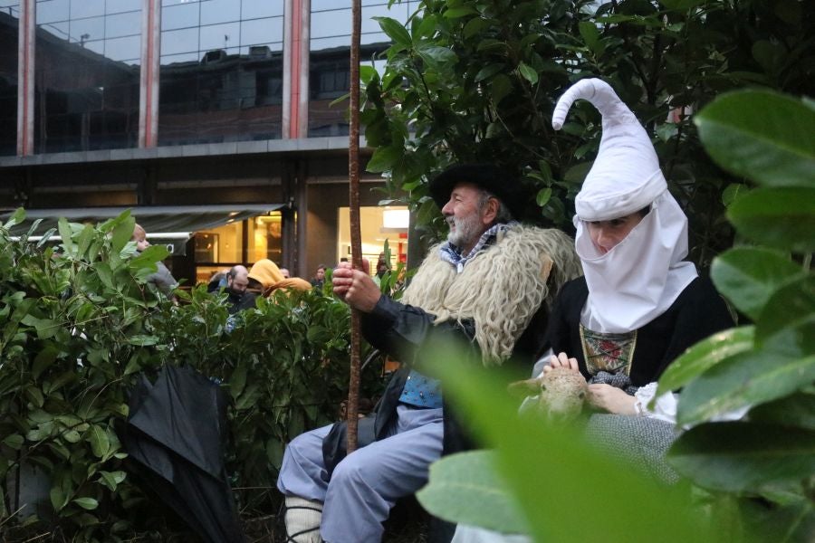 El paso de Olentzero por Errenteria, en imágenes