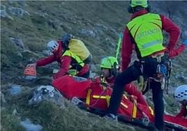 Un parapentista rescatado en las faldas del Anboto