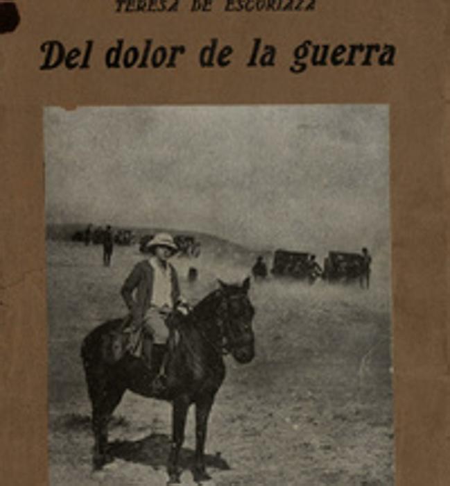 Portada del libro 'Del dolor de la guerra', donde Teresa aparece a caballo durante la campaña marroquí.