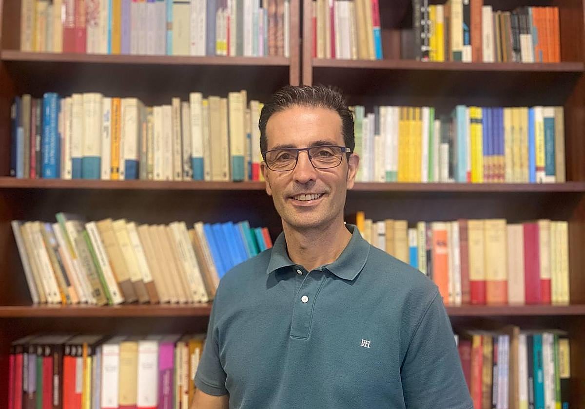 Francisco Villar, psicólogo clínico especialista en suicidios durante la infancia y la adolescencia.