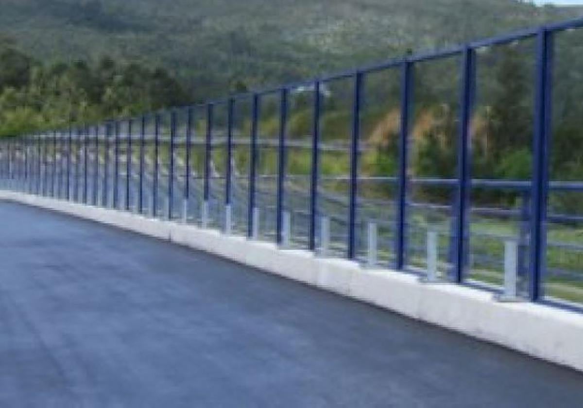 Pantallas de metacrilato como las que se colocarán en algunos tramos.