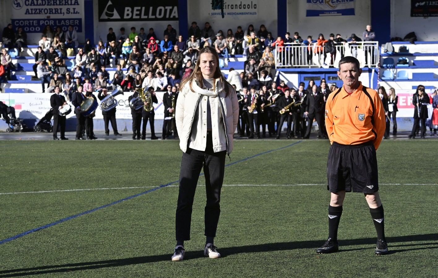 Caluroso homenaje a Irene Paredes en Legazpi
