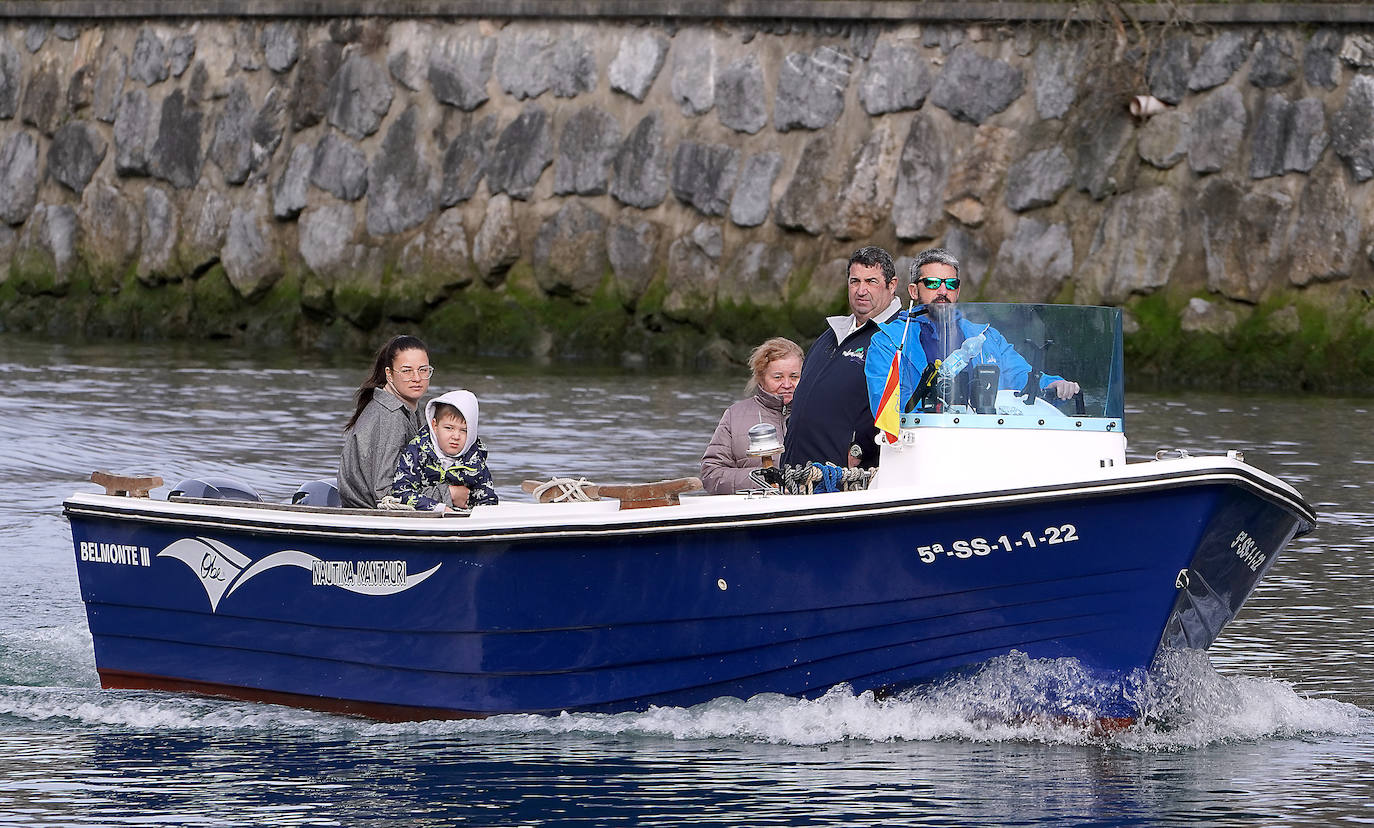 Fotos: Paseos solidarios por el Urumea