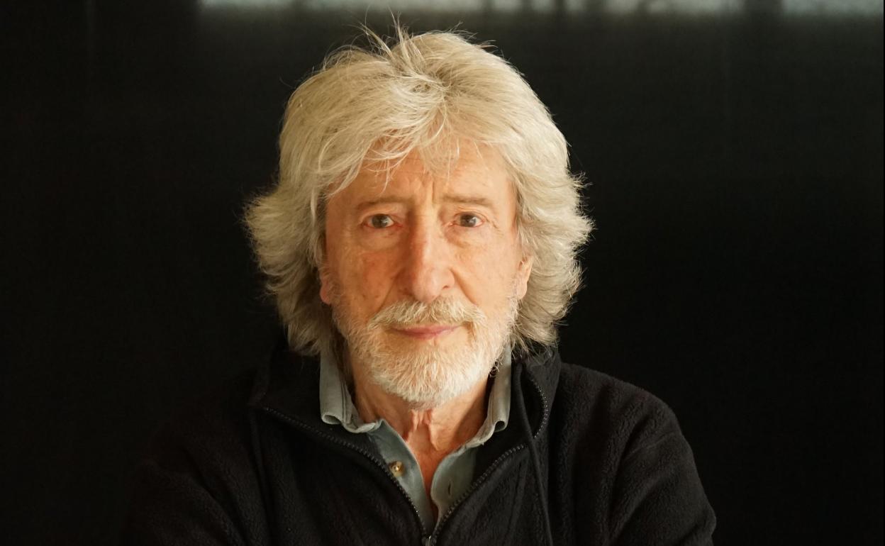 El cantautor Benito Lertxundi es junto a Mikel Laboa y Xabier Lete una de las voces más importantes de la canción en euskera. 