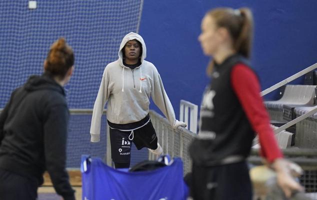 Fotos: Muguruza: «Nos jugamos mucho, el objetivo del playoff siempre está ahí»