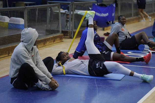 Fotos: Muguruza: «Nos jugamos mucho, el objetivo del playoff siempre está ahí»
